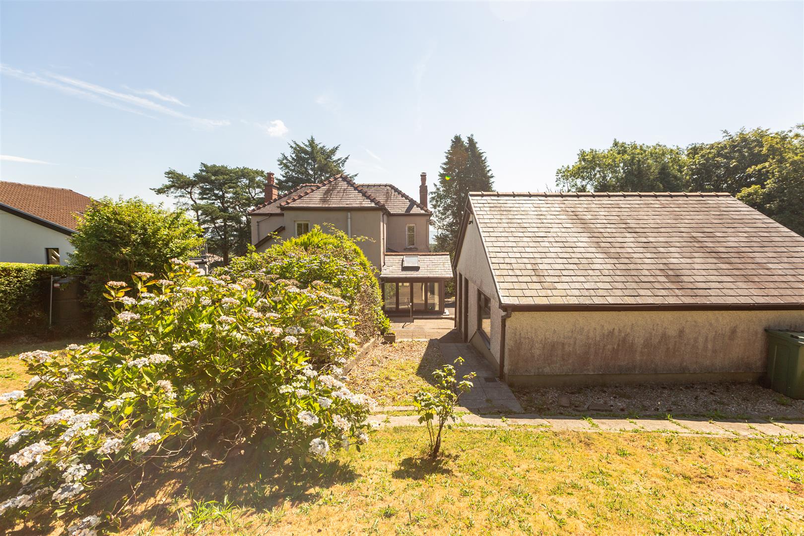 Heol Y Plas, Llannon, Llanelli, SA14 6AD